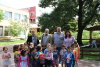 Ротари клуб Нова Загора дарява детски усмивки
