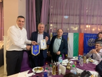 В долината на розите