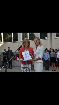 Даряване на интерактивни дъски