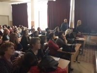 Даряване на интерактивни дъски