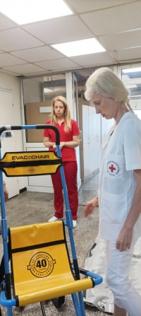 Оборудване за лесно вдигане и пренасяне на пациенти